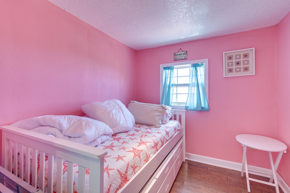 Cottage (2 Bedrooms) photo 1