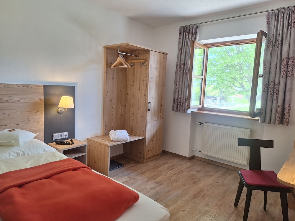 Classic Single Room photo 2