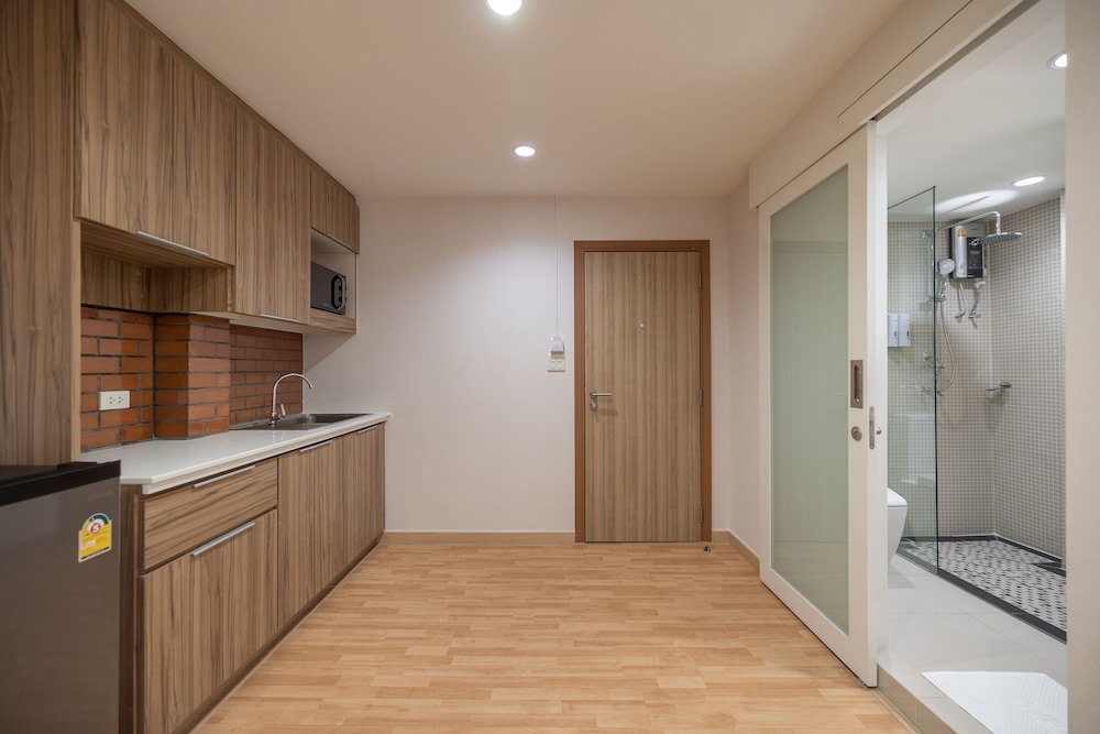 Superior Triple Room photo 2