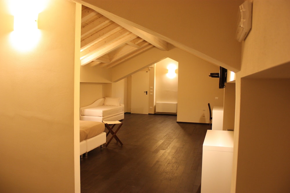 Suite photo 2