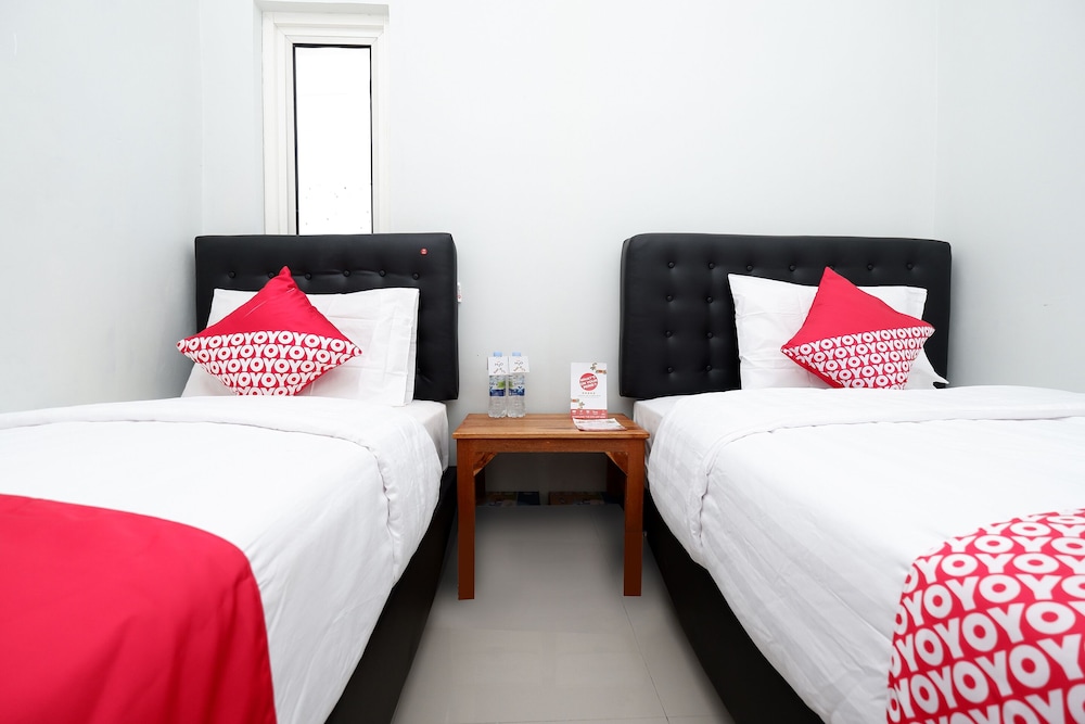 Standard Twin Room - Photo 5