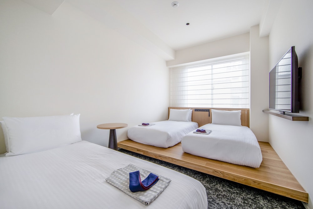 Deluxe Twin Room, Non Smoking (No cleaning Service) - Photo 4