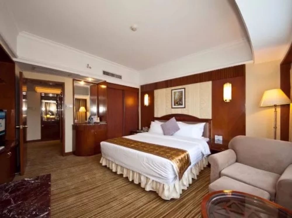 Standard Suite  (Mainland Chinese Citizen Only) photo 1