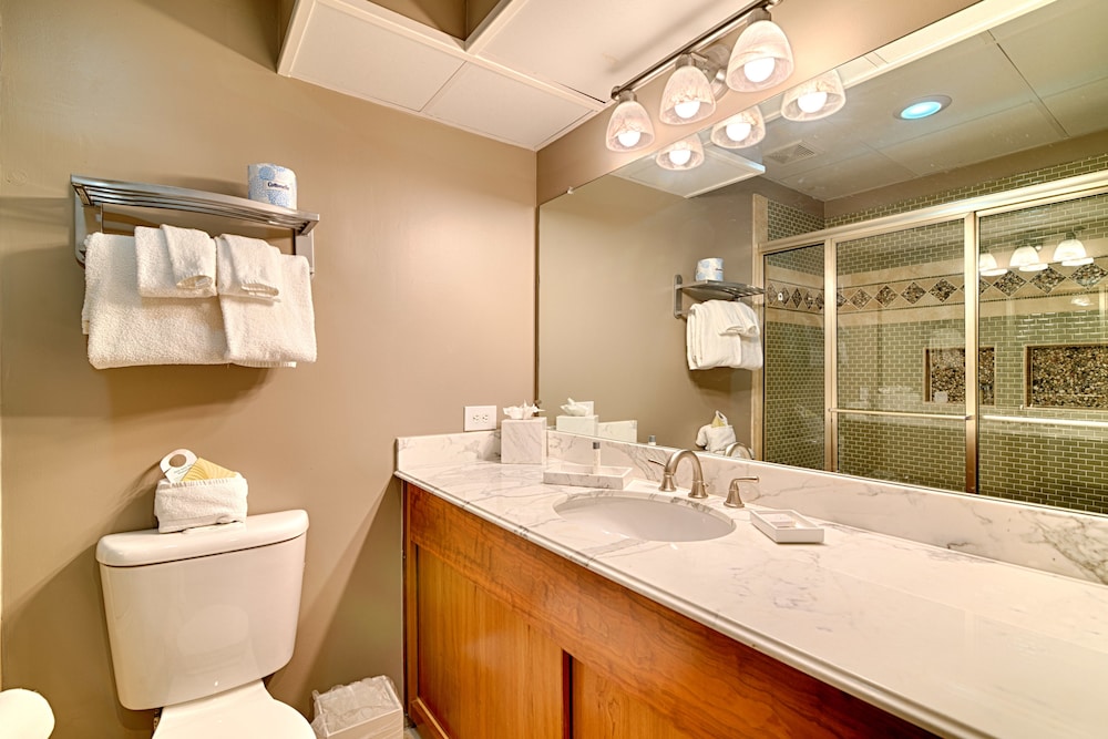 Apartment Suite - Photo 16