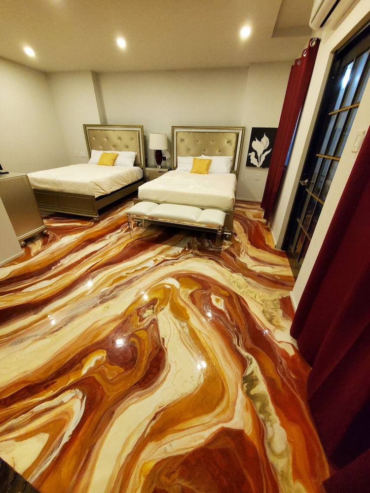 Family Suite, 2 Queen Beds