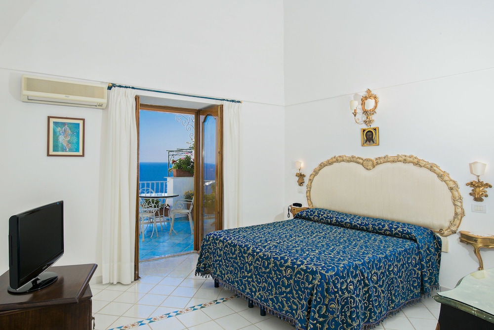 Superior Double Room, Balcony, Sea View photo 2
