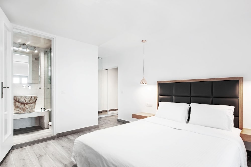 Junior Suite, outdoor Tub, Sea View