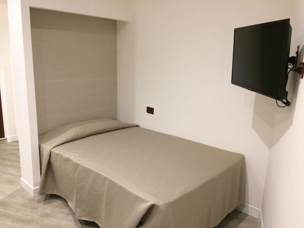 Standard Single Room photo 3