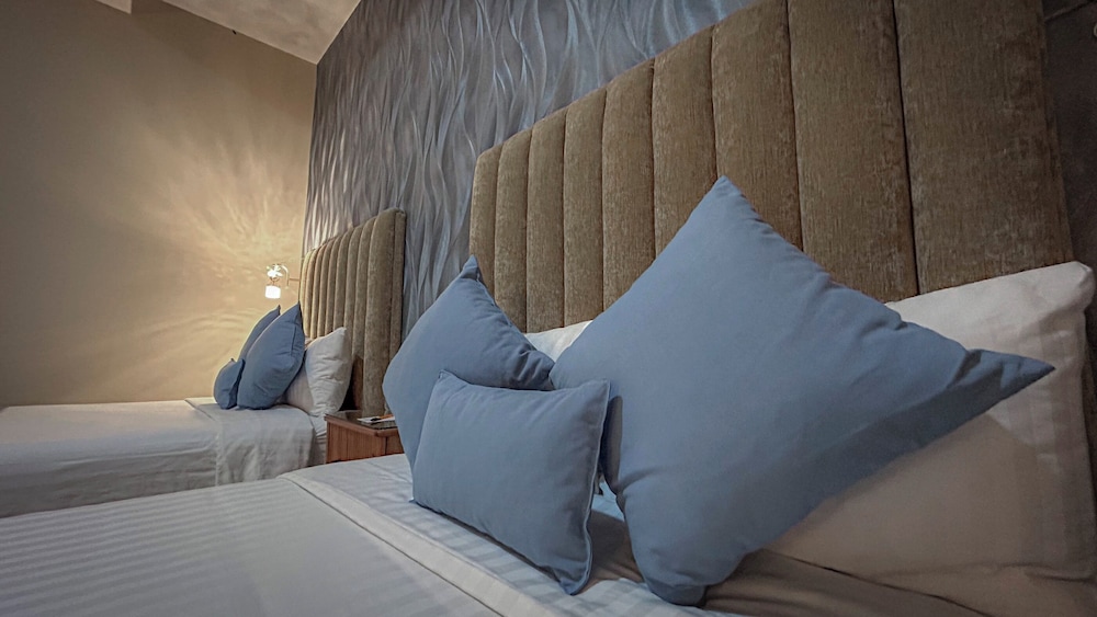 Standard Double Room, 1 Bedroom, Ensuite, Garden Area photo 3