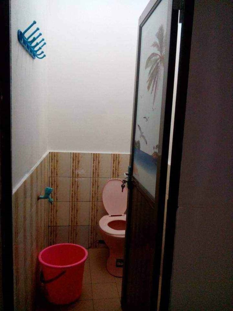 2-Bed AC - Photo 3