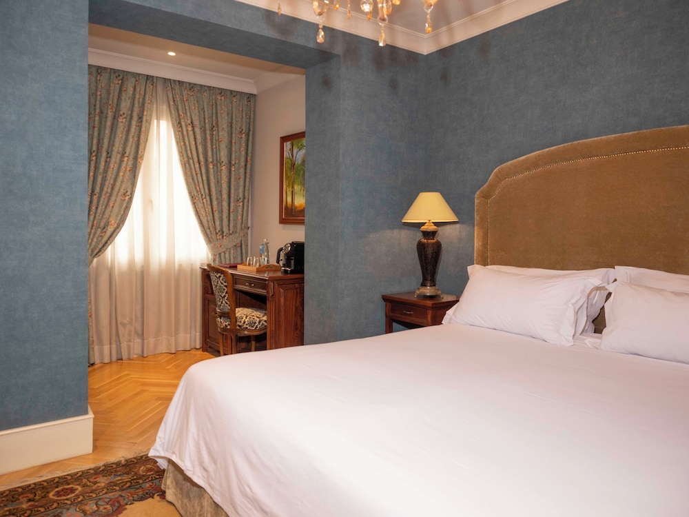 Standard Double Room, 1 Queen Bed, City View