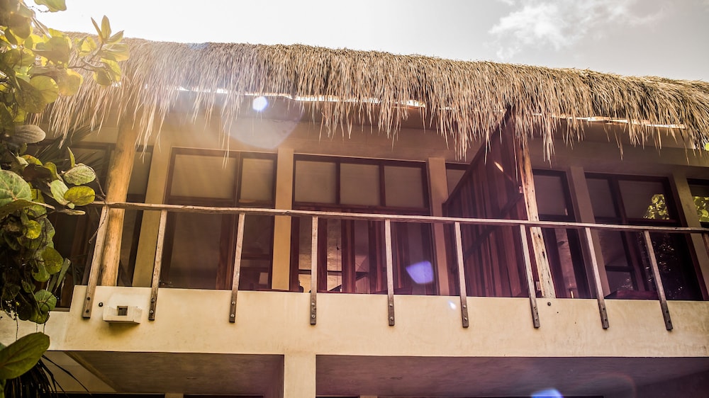 Casa Pocna Master Plunge Pool Panoramic View