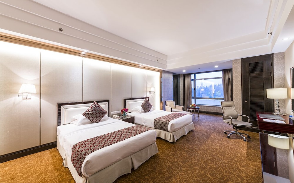 Superior Double Room, 1 King Bed photo 3