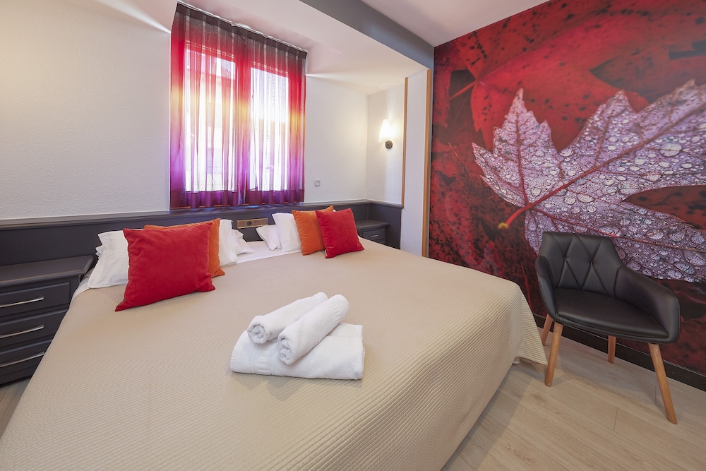 Basic Double Room - Photo 1