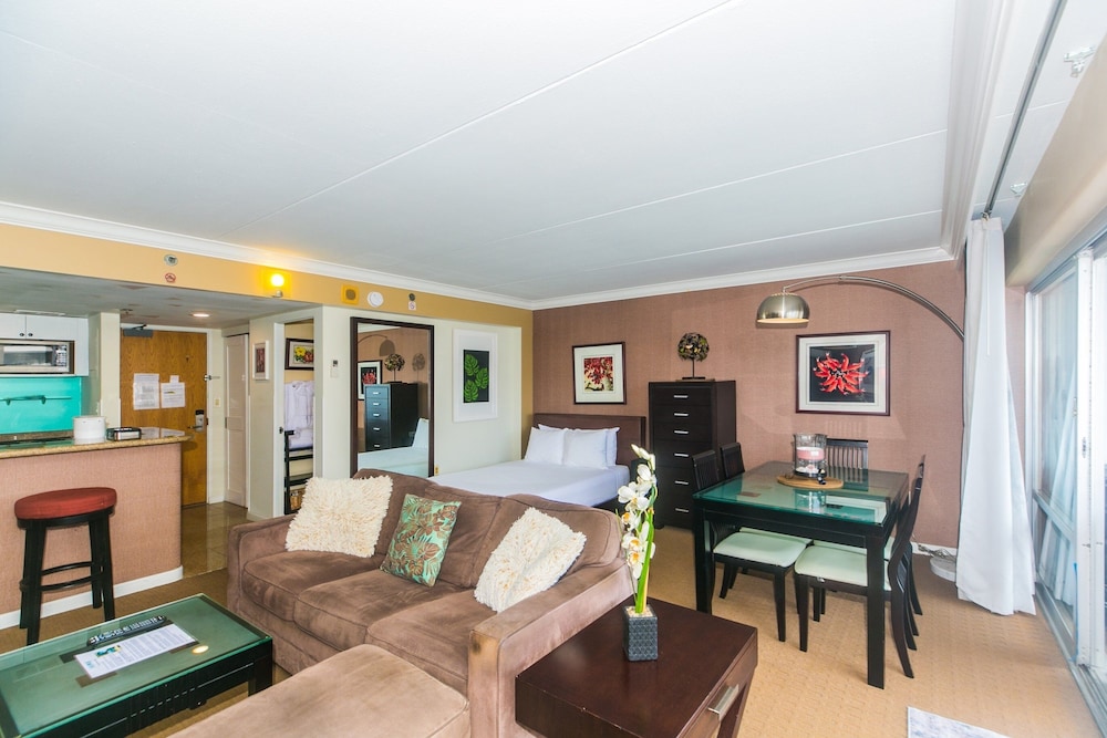 Condo, 1 Bedroom