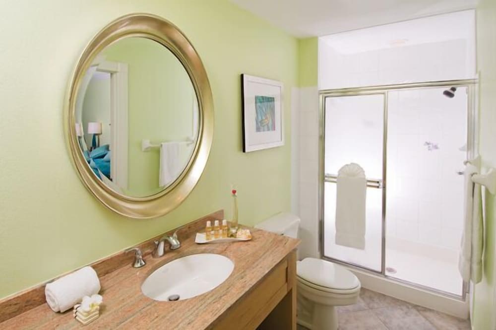 Suite, 1 Bedroom - Photo 3