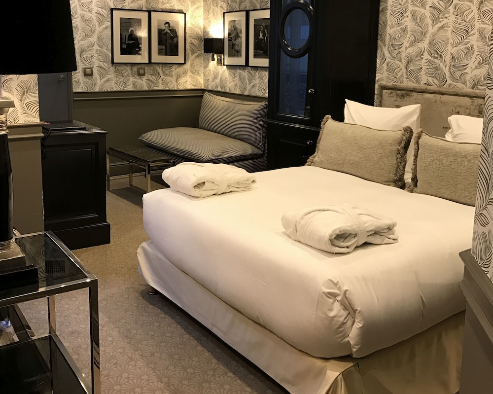 Executive Room photo 2