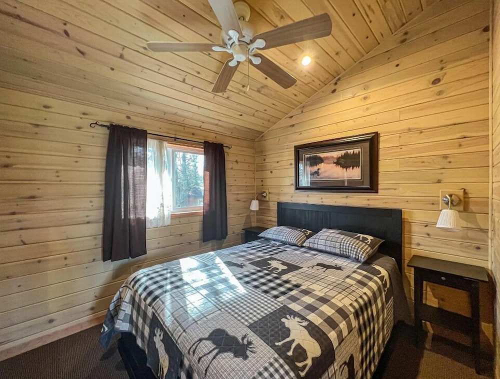Traditional Cottage, 3 Bedrooms photo 2