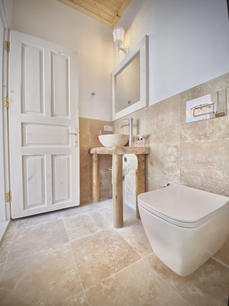Elite Room, Sea View - Photo 7