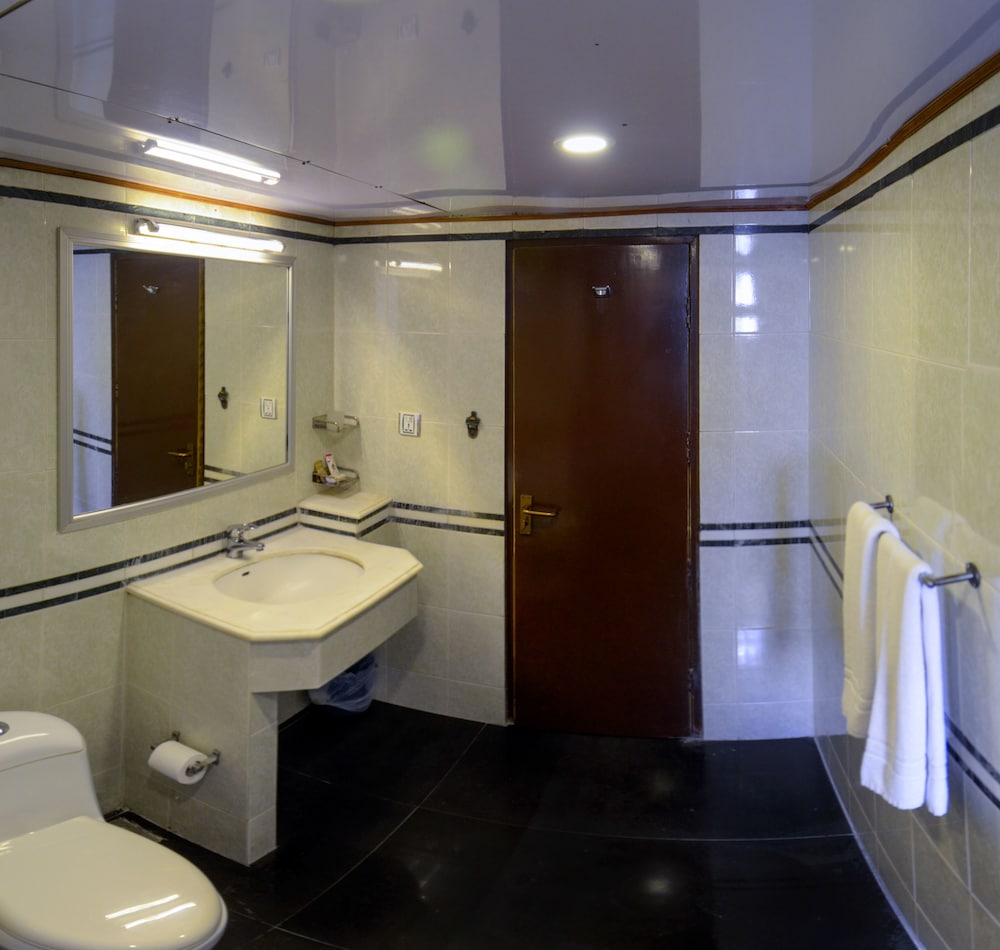 Deluxe Room with Pantry