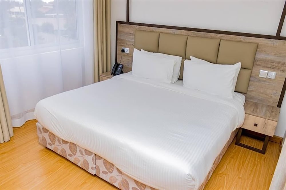 Deluxe Twin Room photo 2
