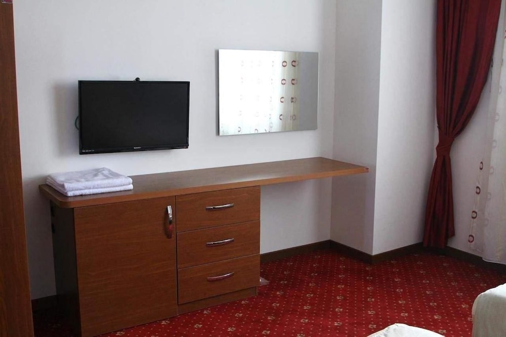 Quadruple Room photo 3