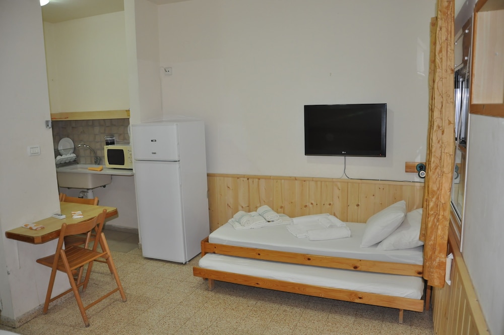 Standard Twin Room photo 1
