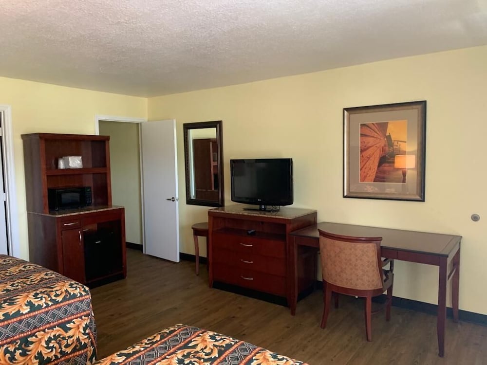 Deluxe Room, 2 Queen Beds
