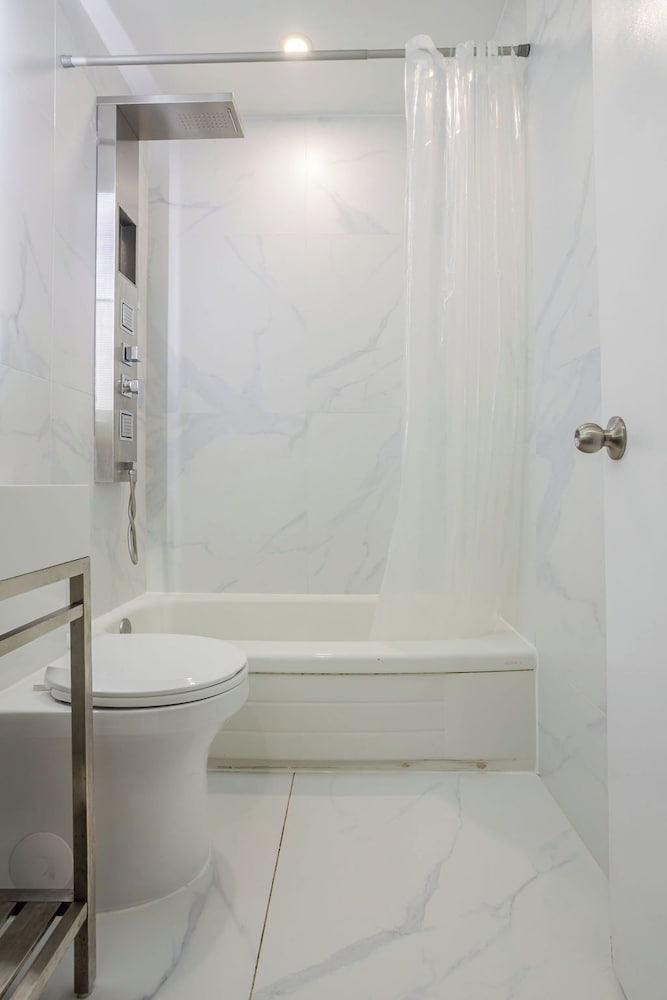 Olympia Hotel By Lodgo — photo 84