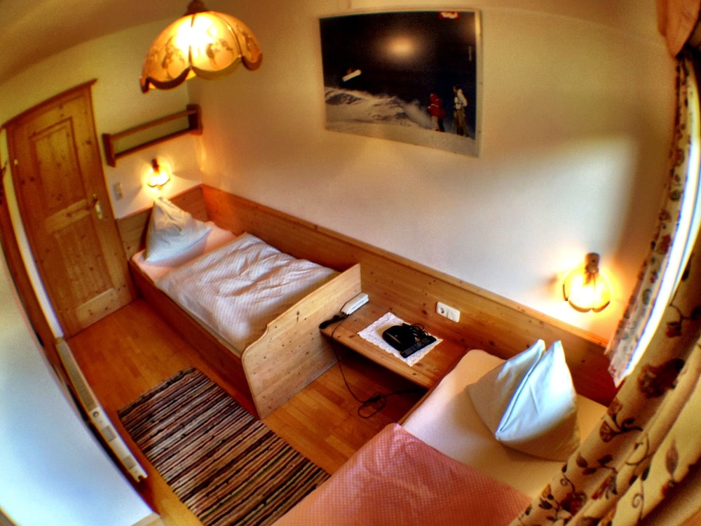 Comfort Twin Room, Balcony, Annex Building