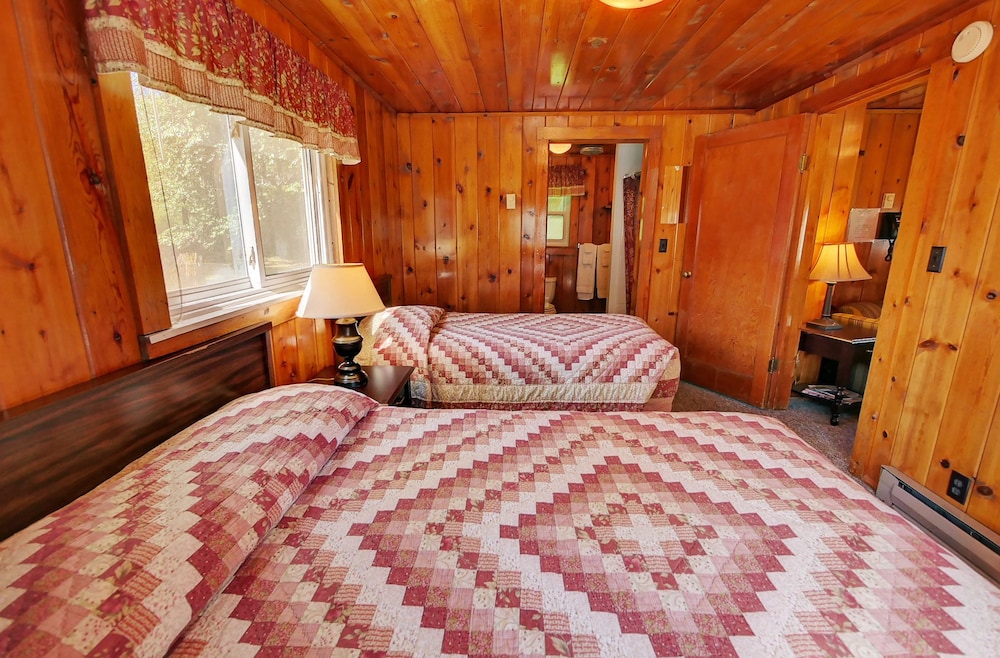 Classic Cabin, Multiple Beds, Non Smoking photo 1