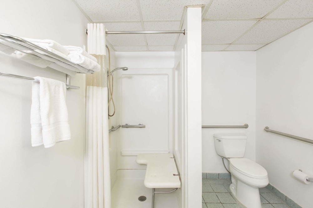 Room, Accessible, Smoking photo 2