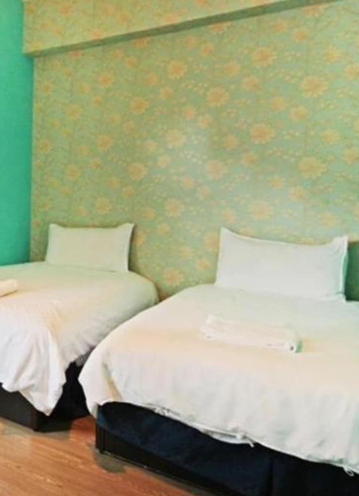 Economy Twin Room