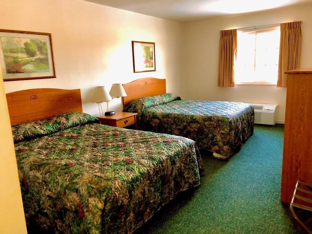 Room, 2 Queen Beds