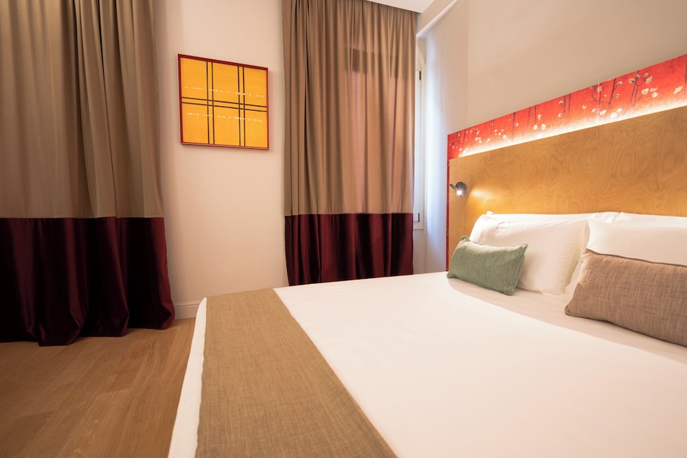 Luxury Suite, City View photo 1