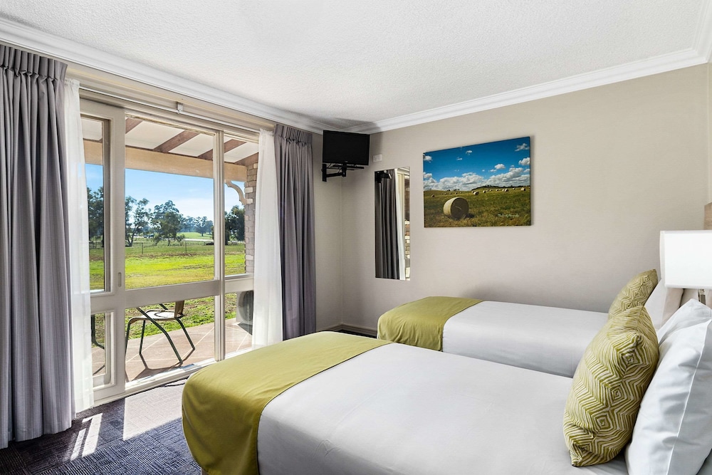 Family Suite, Multiple Beds, Non Smoking - Photo 5