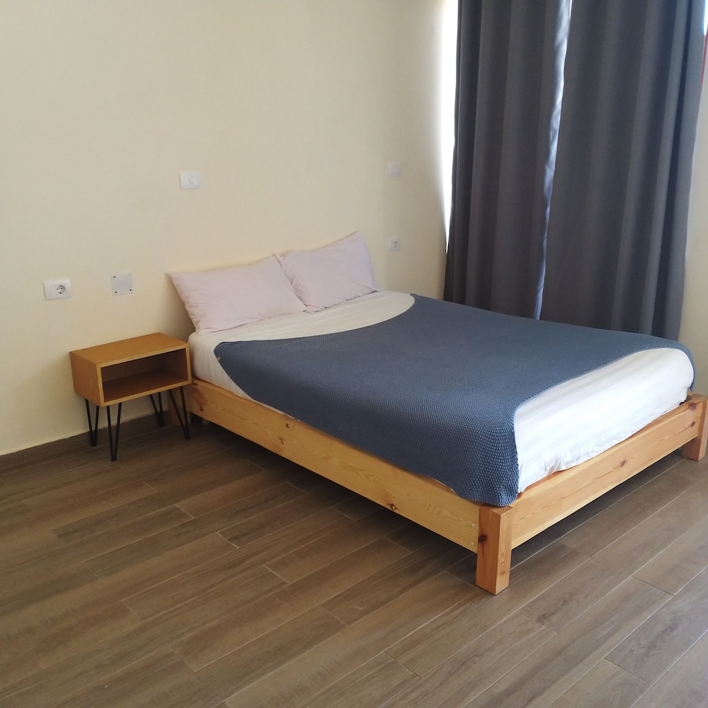Deluxe Double Room with Balcony photo 2