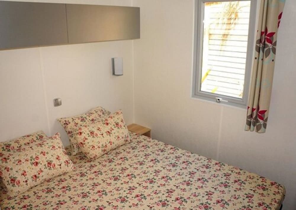 Mobile Home (Lodge Comfort) photo 1