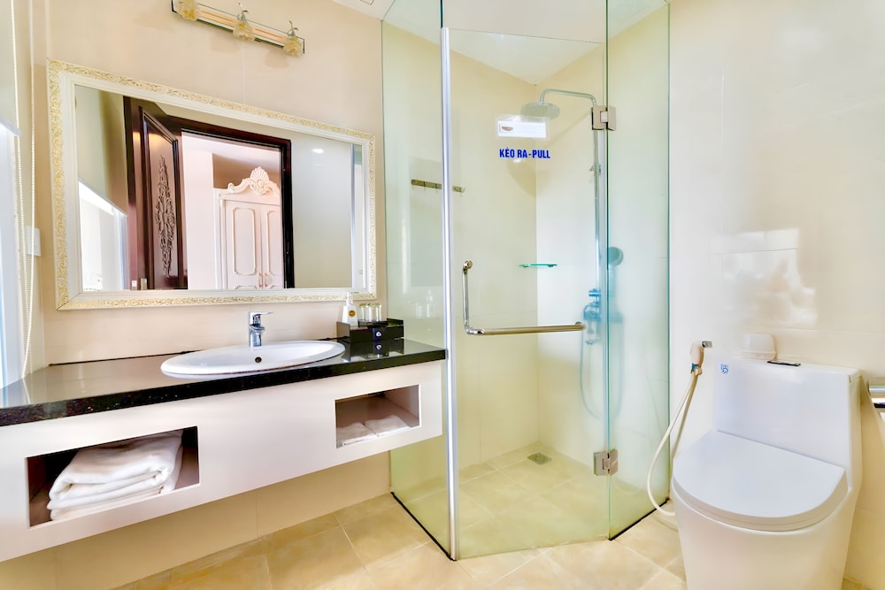Deluxe Twin Room, Non Smoking photo 2