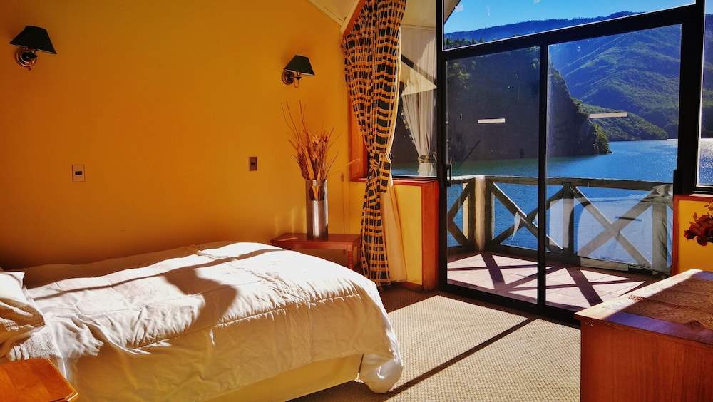 Double Room, Balcony, Lake View photo 1