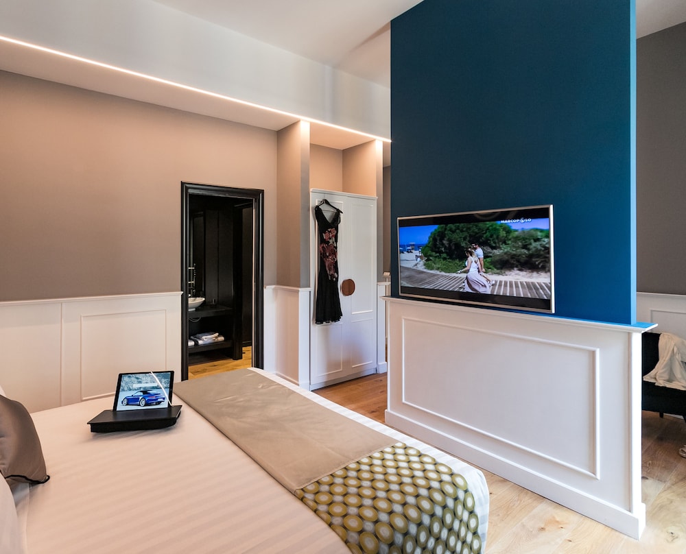 Luxury Room photo 3