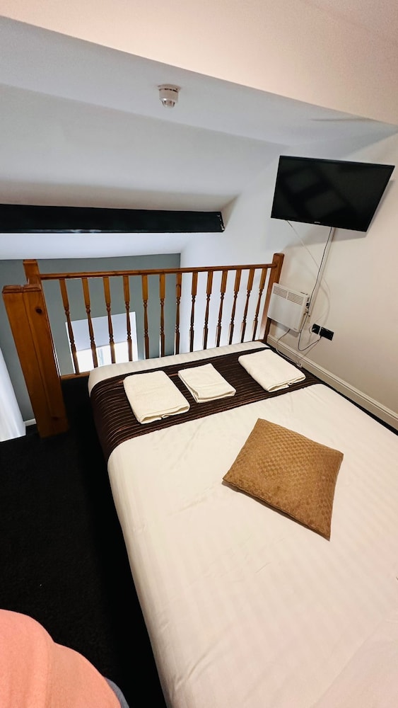 Family Room, Multiple Beds, Non Smoking, Ensuite photo 3