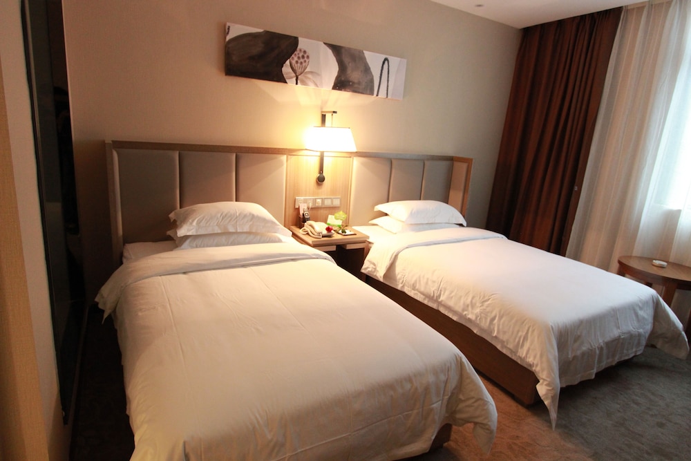 Deluxe Double Room photo 3