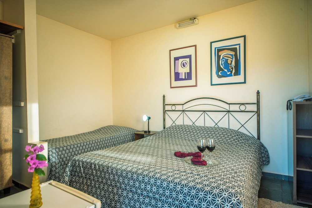 Standard Room photo 1