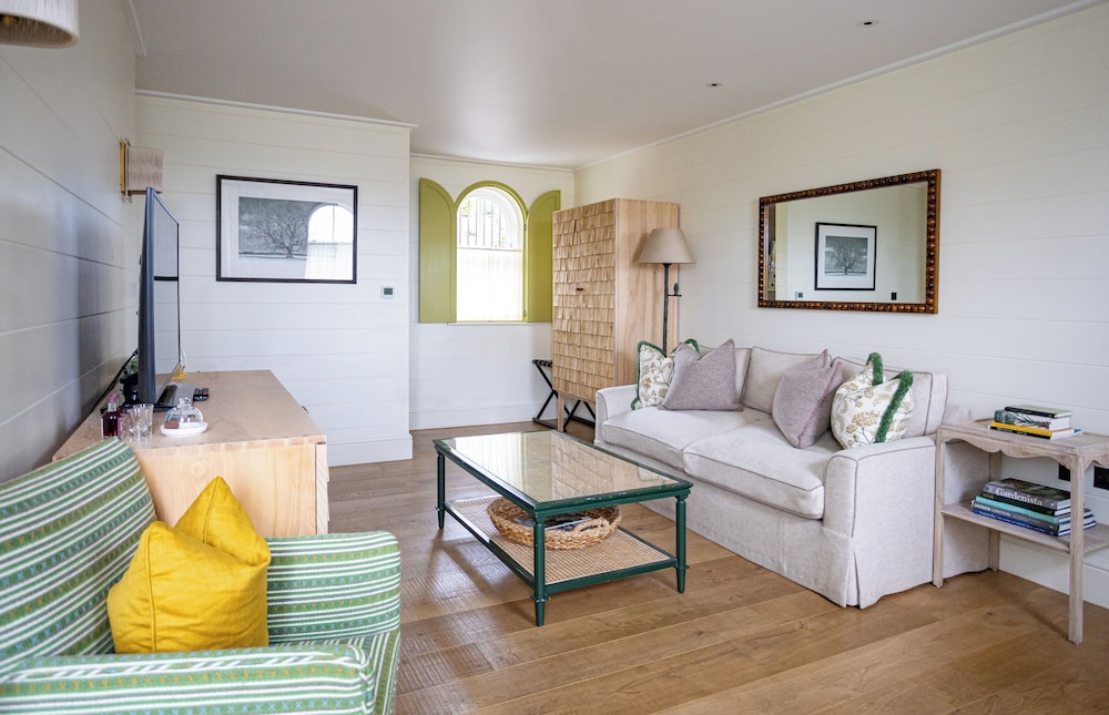 Garden Suite at The Coach House