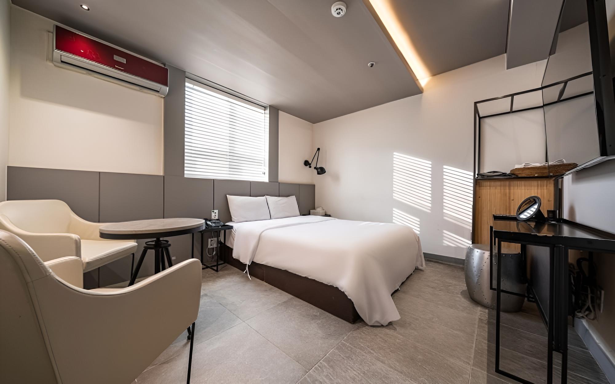 Room (Walkie Special - Standard Room (No Pa)