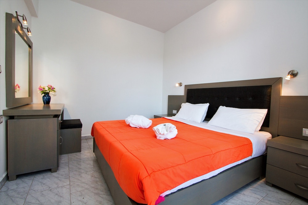 Superior Apartment photo 3