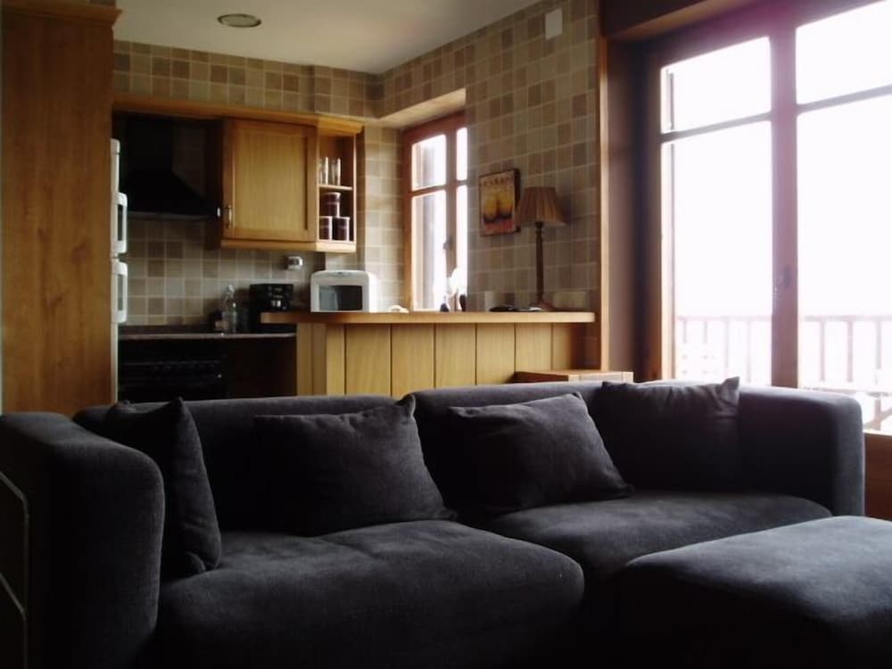 Duplex, 3 Bedrooms, Terrace, Mountain View photo 3