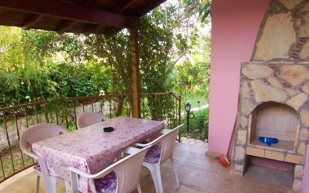 Villa, 3 Bedrooms, Garden View photo 3