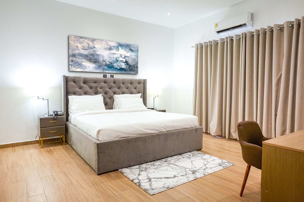 Executive Room